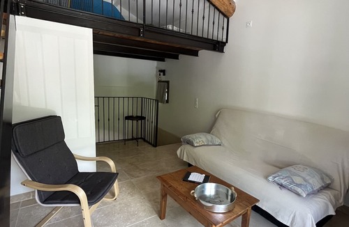 Forcalquier Apartment | L'APPART MI VILLE MI CAMPAGNE