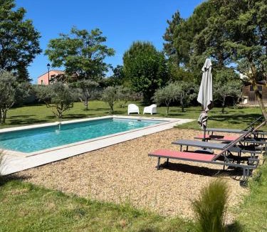 Cabrieres-d'Avignon Apartment | L'Atelier de la Baronnie - Lubéron