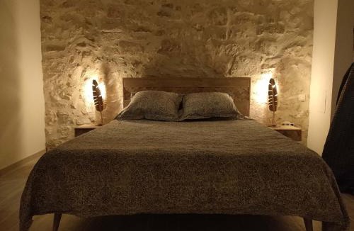 Orgon Apartment | L'envoûtement Provençal, jacuzzi privatif et SPA