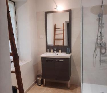Ansouis Bed & Breakfast | l'Estagnol