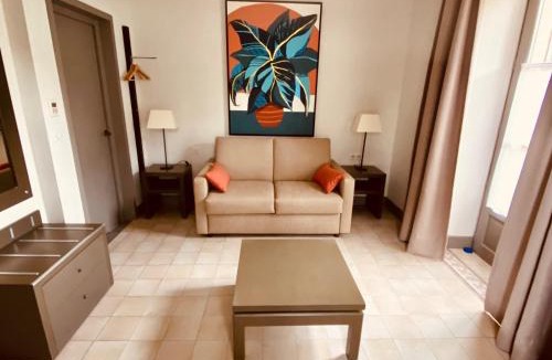Boulbon Hotel | La Bastide de Boulbon