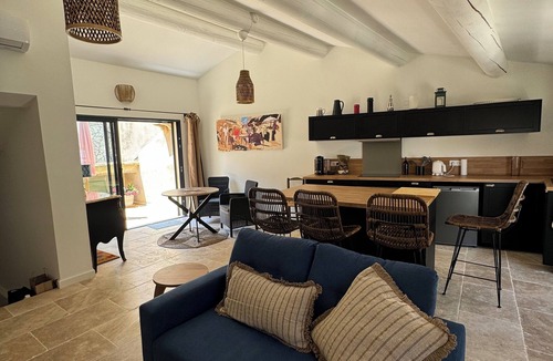 Lourmarin Apartment | La Bohème. Au Cœur de Lourmarin