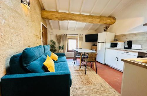 Remoulins Apartment | La Bohème : Gardon et Pont Du Gard