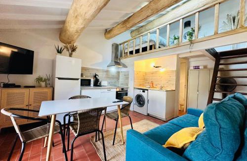 Remoulins Apartment | La Bohème : Gardon et Pont Du Gard