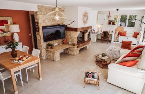 Istres House | La Bohème - VILLA PAULA