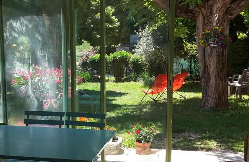 Saint-Martin-de-Castillon House | La Boissetane, maison provençale avec piscine et jardin, au pied du Luberon