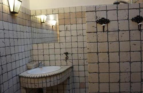 Simiane-la-Rotonde House | La Buisse