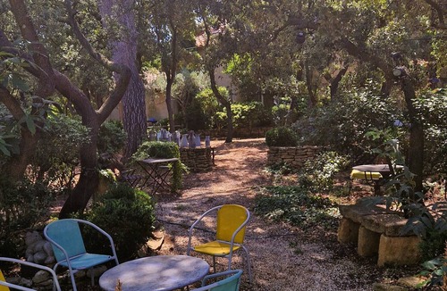 Grans House | La Chênaie, Mas Provençal 6 Personnes Avec Piscine