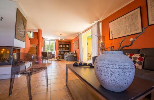 Colonzelle Bed & Breakfast | La Demeure de Cybele - chambres d'hôtes en Drôme Provençale