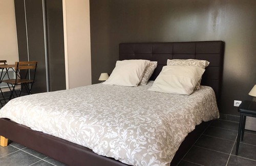 Saint-Maximin-la-Sainte-Baume Bed & Breakfast | La Borrellienne