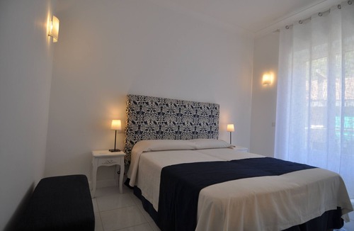 Minori Apartment | La Ginestra - Independent Room