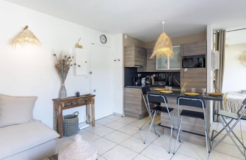 Le Lavandou Apartment | La Méridienne by Interhome