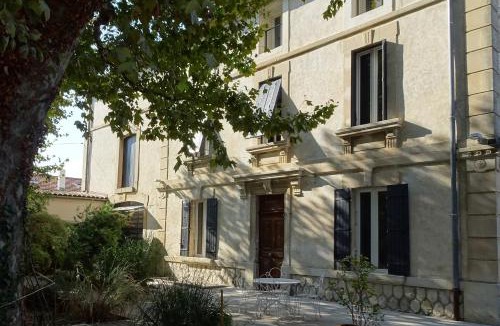 Cabannes Apartment | La Maison d'Alys - Le Mistral