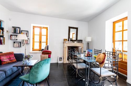 Saint-Restitut House | La Maison de Catherine
