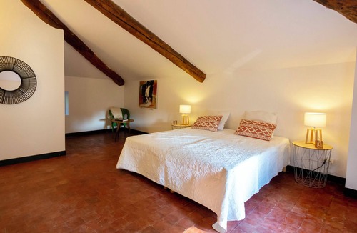 Entraigues-sur-la-Sorgue Other | La Petite Bastide de Trevouse 4 stars