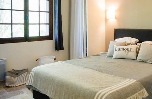 Correns Villa | La Petite Cloche Summ