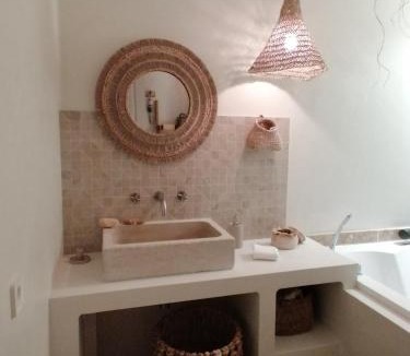 Tourtour House | La Petite perle, balnéo en supplément, le Clos des Perles