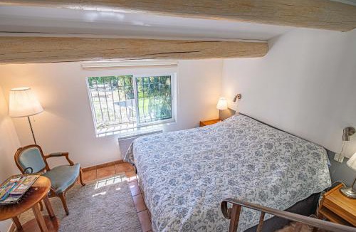 Velleron House | La Roubine, Velleron