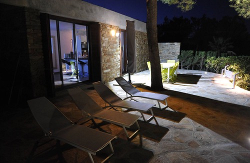 Cap Benat Villa | La Sibloïde: pleasant house by the sea, among nature, superb view.