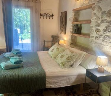 Rustrel House | La Source