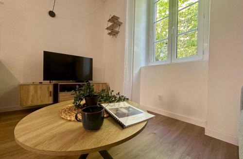 Orange Apartment | La suite-Appartement Cosy 300m du théâtre Antique