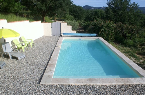 Venasque Cottage | La Terrasse, Cottage for 2 people.