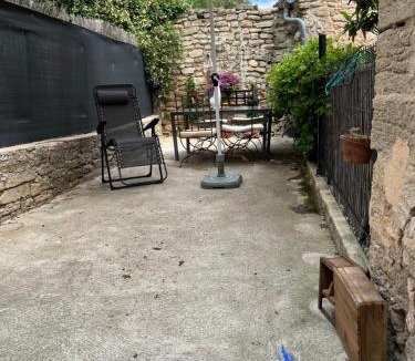 Caromb Apartment | La terrasse de Caromb face au Mont VENTOUX maison avec clim