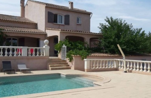 Draguignan Villa | LA Villa DES Ames Liees