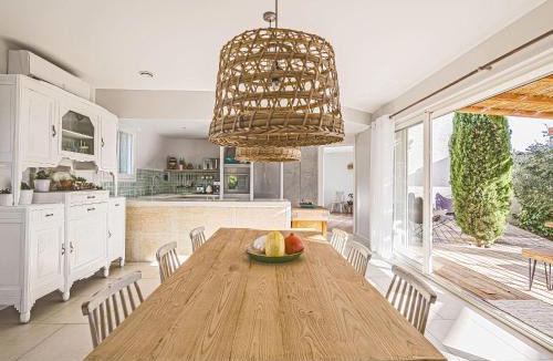 Castillon-du-Gard House | La Villa Les Petits Gardons