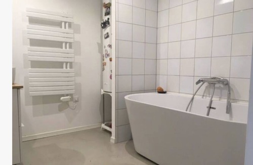 Mazargues House | Large house, swimming pool. Between sea and creeks