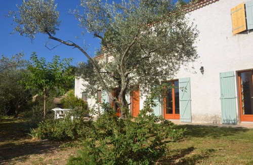 Pignans Villa | Large house ,with secured swimming pool, in the nature, close to the sea.