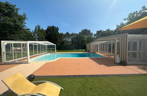 Ollieres Villa | Large Provencal villa ideal for family vacations, swimming pool, trampoline, petanque.