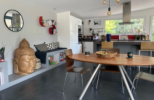 Mazargues Villa | Large villa with pool, near creeks and downtown