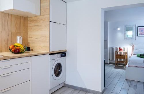 Orange Apartment | Le 134