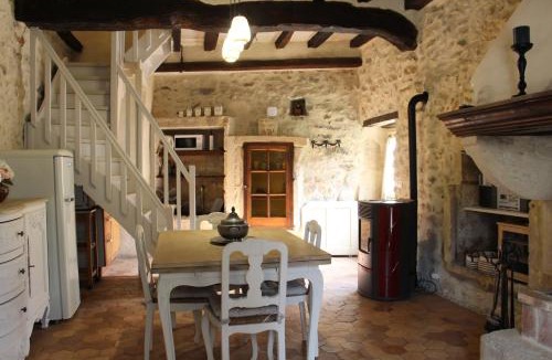Montsegur-sur-Lauzon House | Le Bastidon, gîte des Lucioles en Provence