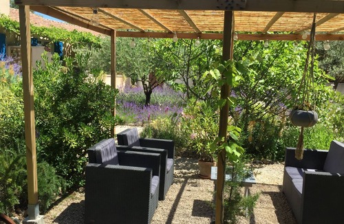 Lacoste Bed & Breakfast | Le Clos des Lavandes