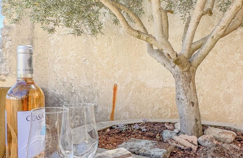 Puimoisson House | Le Cocon. Village house in Provence