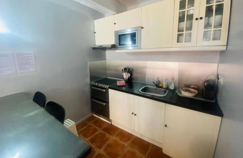 Grans House | Le Domaine d'Alèzen by Interhome