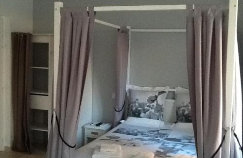 Montagnac-Montpezat Bed & Breakfast | Le Jasmin