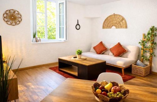 Orange Apartment | Le Joyau - Hyper-Centre - Climatisé & Calme