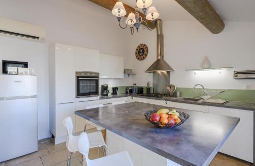 Maussane House | Le Louzoane