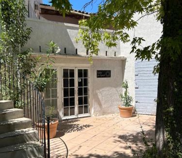Salon-de-Provence Hotel | Le Mas Angelussi - Le Clos du Soleil