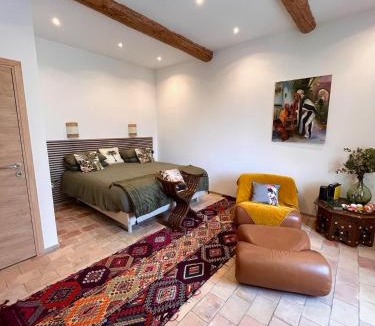 Coudoux House | Le Mas d'Emilienne