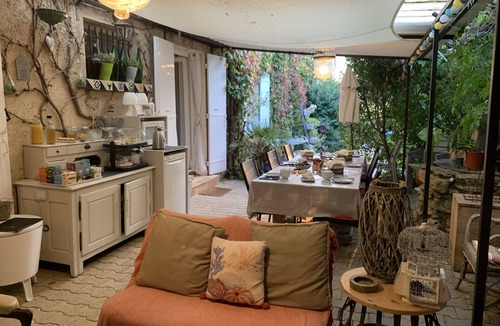 Orange House | Le Mas Mellou