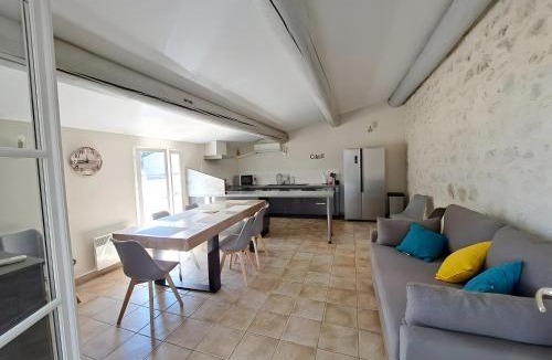Maillane House | Le Mistralet - Grand Gîte