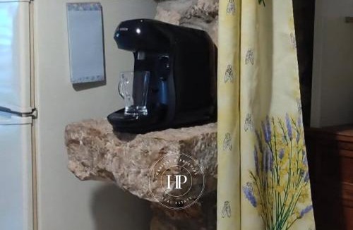 Cuges-les-Pins Apartment | Le Nid du Vigneron I Authentic escape