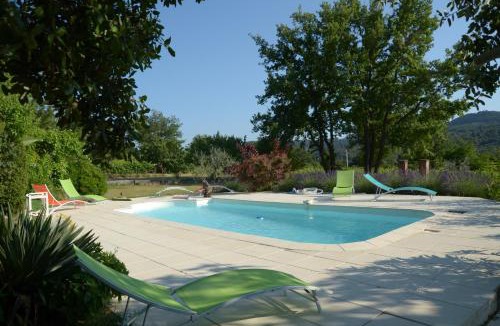 Mormoiron House | Le petit Bacalan