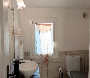 Saint-Saturnin-les-Apt House | Le Petit Mas des Hauts de Beyssan, Maison de vacances avec piscine privative pour 2 personnes