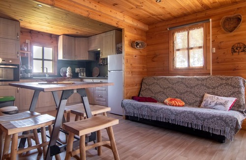 Montfort-sur-Argens House | Le Ptit Paradis - Three Bedroom House, Sleeps 5