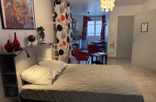 Beaucaire Apartment | LE ROUGET